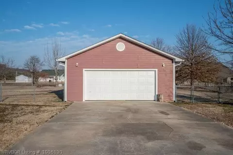 204 Meadows Ln, Pocola, OK 74902 photo 6