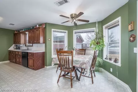 204 Meadows Ln, Pocola, OK 74902 photo 12