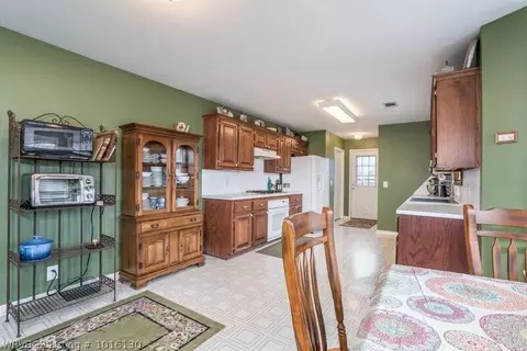 204 Meadows Ln, Pocola, OK 74902 photo 10