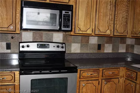 107 May, Pocola, OK 74902 photo 7