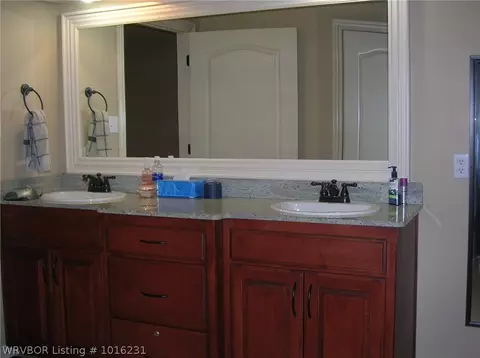 8900 Lakeside Way, Fort Smith, AR 72903 photo 16