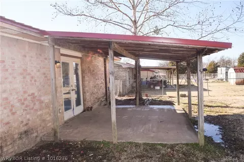 200 Rowe Ave, Pocola, OK 74902 photo 16