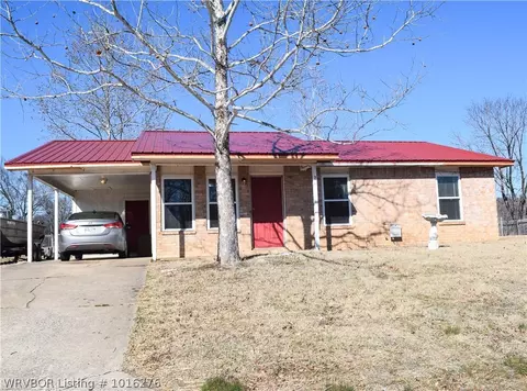 200 Rowe Ave, Pocola, OK 74902 photo 1
