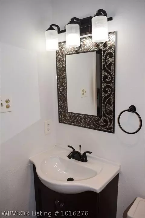 200 Rowe Ave, Pocola, OK 74902 photo 10