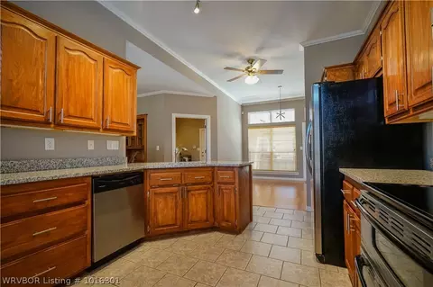 704 S Adams St, Lavaca, AR 72941 photo 7