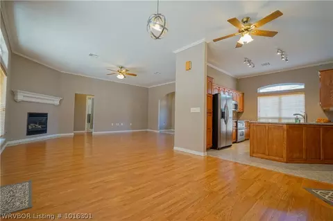 704 S Adams St, Lavaca, AR 72941 photo 5