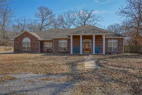 704 S Adams St, Lavaca, AR 72941 photo 1