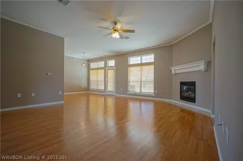704 S Adams St, Lavaca, AR 72941 photo 3