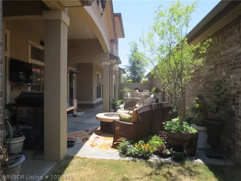 8017 Cisterna Way, Fort Smith, AR 72916 photo 3
