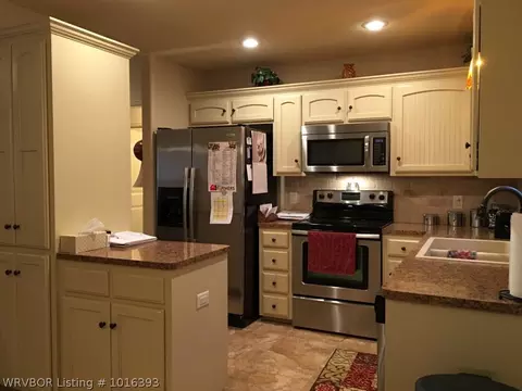 2000 Holt St, Lavaca, AR 72941 photo 6