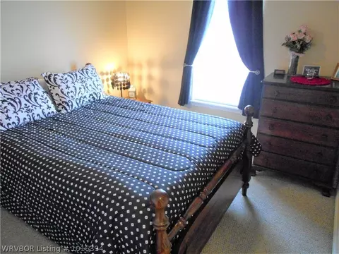 1204 11th St, Barling, AR 72923 photo 9