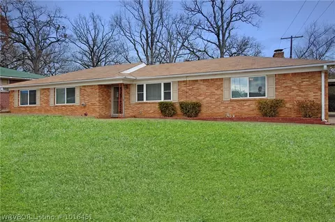 4123 Gary St, Fort Smith, AR 72903 photo 1
