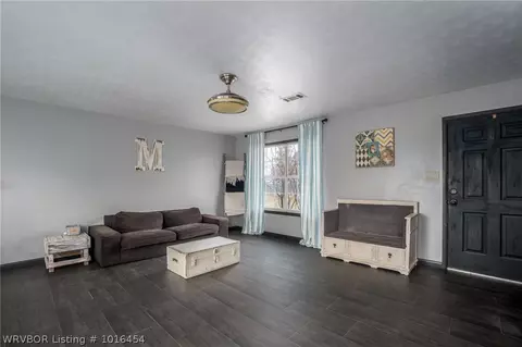 808 Highway 10, Hackett, AR 72937 photo 4