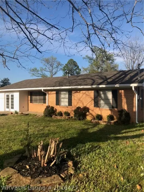 318 N Main St, Dyer, AR 72935 photo 4