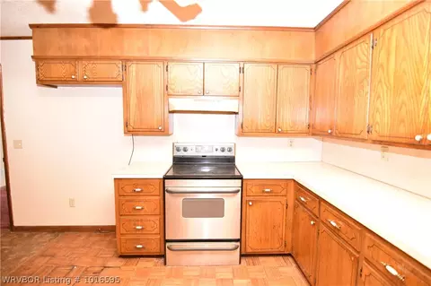 705 A Smith St, Pocola, OK 74902 photo 4