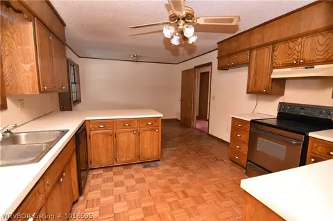 705 A Smith St, Pocola, OK 74902 photo 2