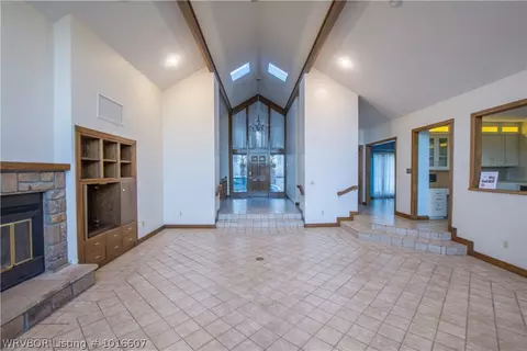 16 Berry Hill Rd, Fort Smith, AR 72903 photo 2