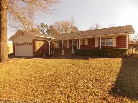 4322 Urbana Dr, Fort Smith, AR 72904 photo 2