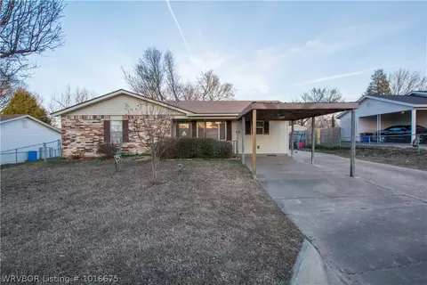 635 Angela Cir, Barling, AR 72923 photo 1