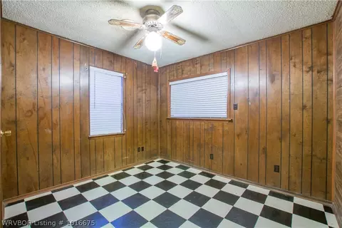 635 Angela Cir, Barling, AR 72923 photo 15