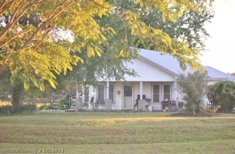 6649 New Hope Rd, Hackett, AR 72937 photo 1