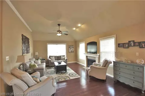 7901 Sumac Ct, Fort Smith, AR 72916 photo 4