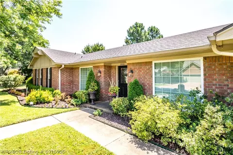 3300 Ramsgate Way, Fort Smith, AR 72908 photo 2