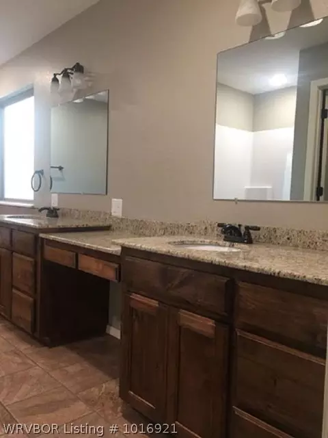 321 Williams Ln, Pocola, OK 74902 photo 16