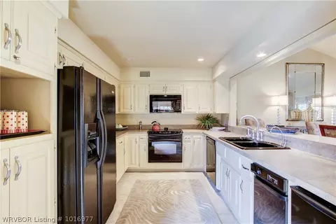 64 Peninsula Dr # B, Mount Ida, AR 71957 photo 7