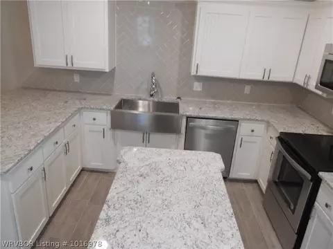2500 Roxbury, Fort Smith, AR 72908 photo 3