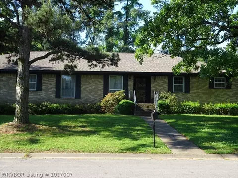 4600 S S St, Fort Smith, AR 72903 photo 1