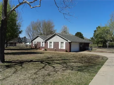 8 Nixon Rd, Lavaca, AR 72941 photo 2