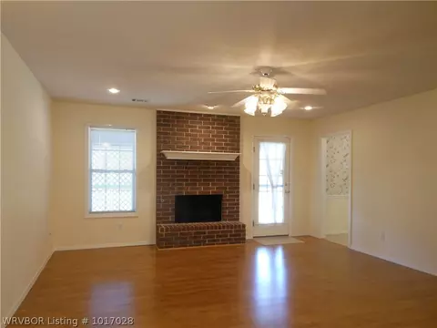 8 Nixon Rd, Lavaca, AR 72941 photo 6