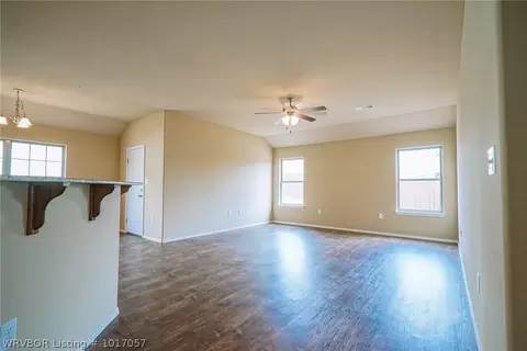310 Regency Dr, Barling, AR 72923 photo 8