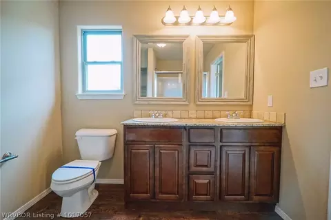 310 Regency Dr, Barling, AR 72923 photo 12