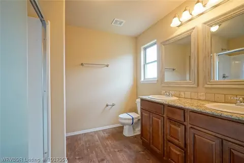 310 Regency Dr, Barling, AR 72923 photo 13