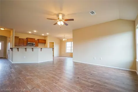 310 Regency Dr, Barling, AR 72923 photo 6