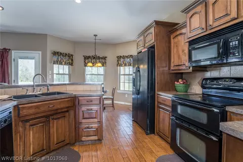 3614 Bear Hollow Rd, Fort Smith, AR 72916 photo 5