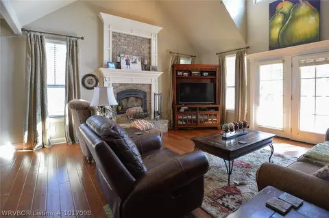9919 Willowbrook Dr, Fort Smith, AR 72908 photo 3