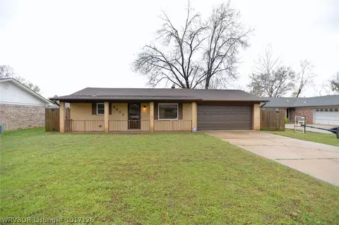 9408 S Gary St, Fort Smith, AR 72903 photo 1