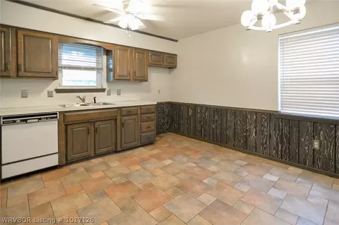 9408 S Gary St, Fort Smith, AR 72903 photo 6