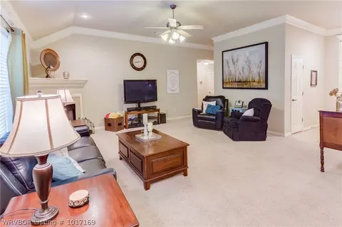 713 Windbrook Ct, Fort Smith, AR 72908 photo 6