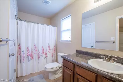 302 Regency Dr, Barling, AR 72923 photo 9