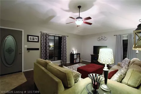 906 Harrell St, Alma, AR 72921 photo 5