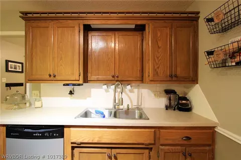 906 Harrell St, Alma, AR 72921 photo 9
