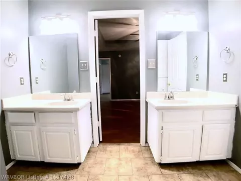 9409 Bridgeford Cir, Fort Smith, AR 72908 photo 9