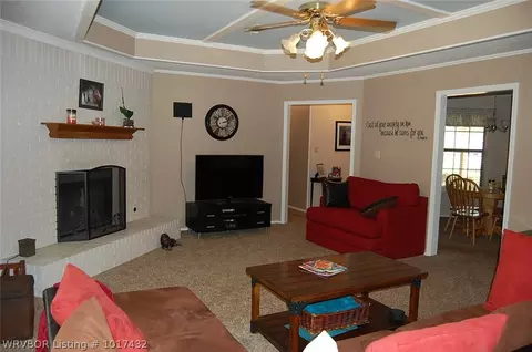 1509 Princeton Dr, Fort Smith, AR 72908 photo 3