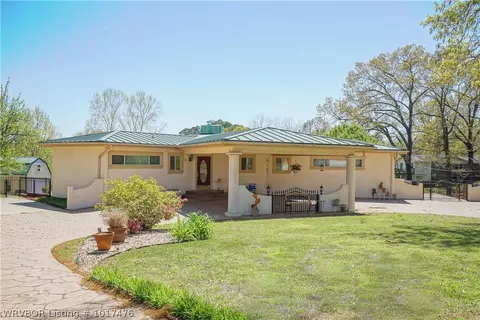 5900 Apache Trl, Fort Smith, AR 72904 photo 1