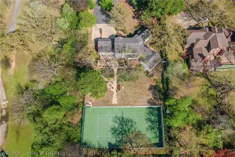 1120 Albert Pike Rd, Fort Smith, AR 72903 photo 3