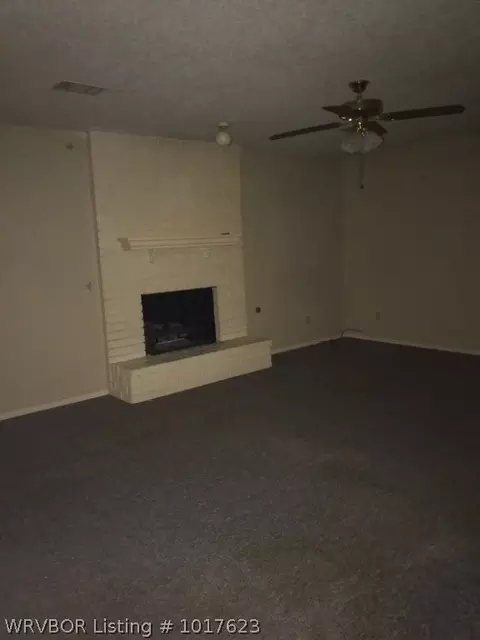 4207 S 88th St, Fort Smith, AR 72903 photo 4